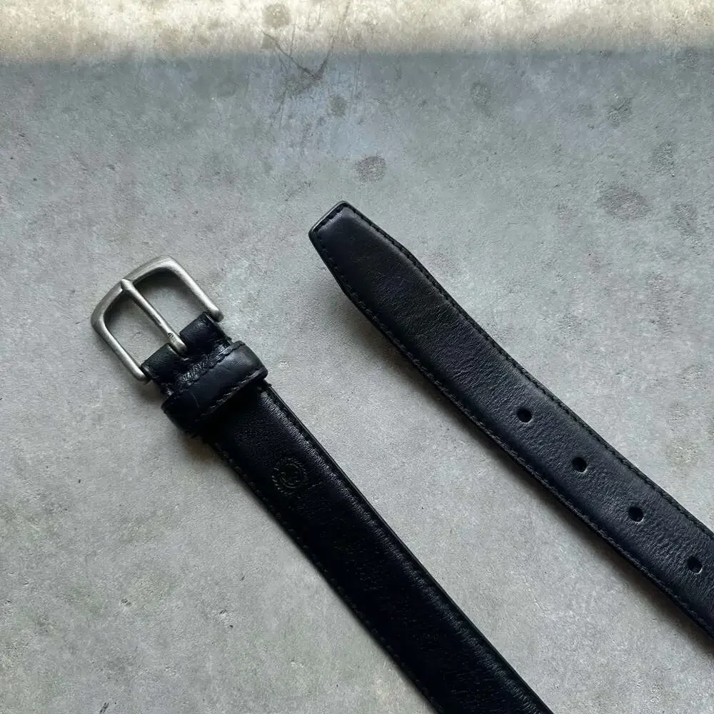 Tommy Hilfiger Men's Black Genuine Leather Dress Belt